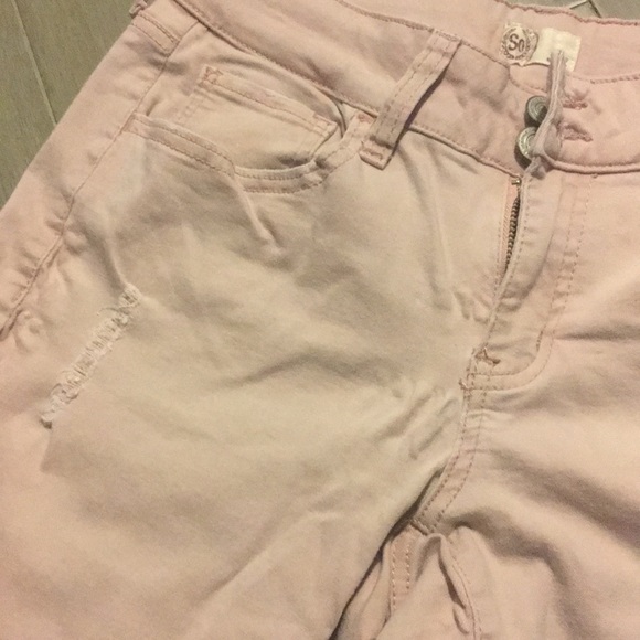 Capris - Picture 5 of 5